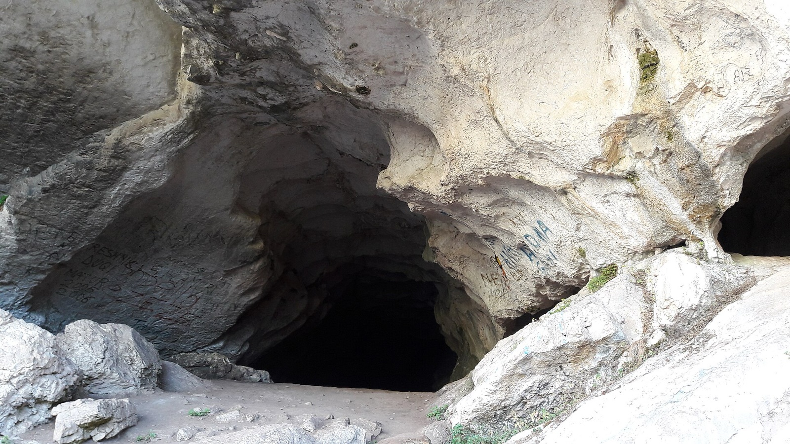 Erzeni Canyon and Pëllumbas Cave — photo 2