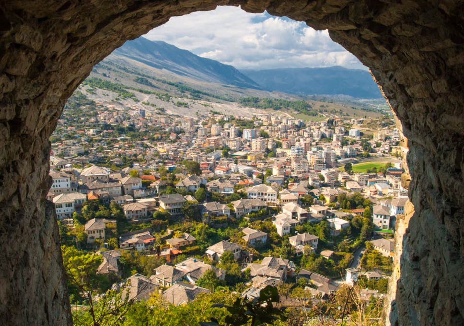 Gjirokastër — photo 1