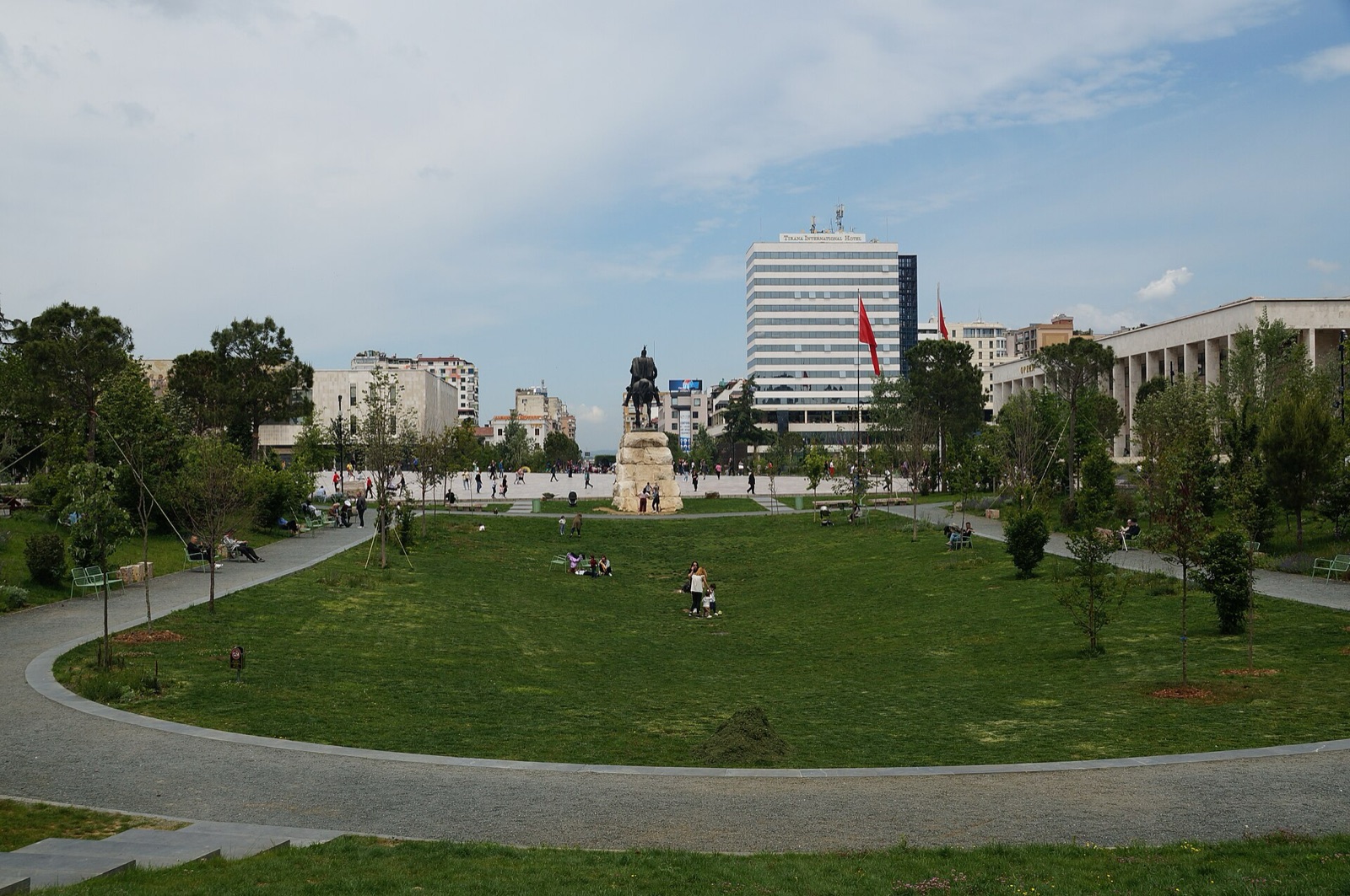 Capital of contrasts
