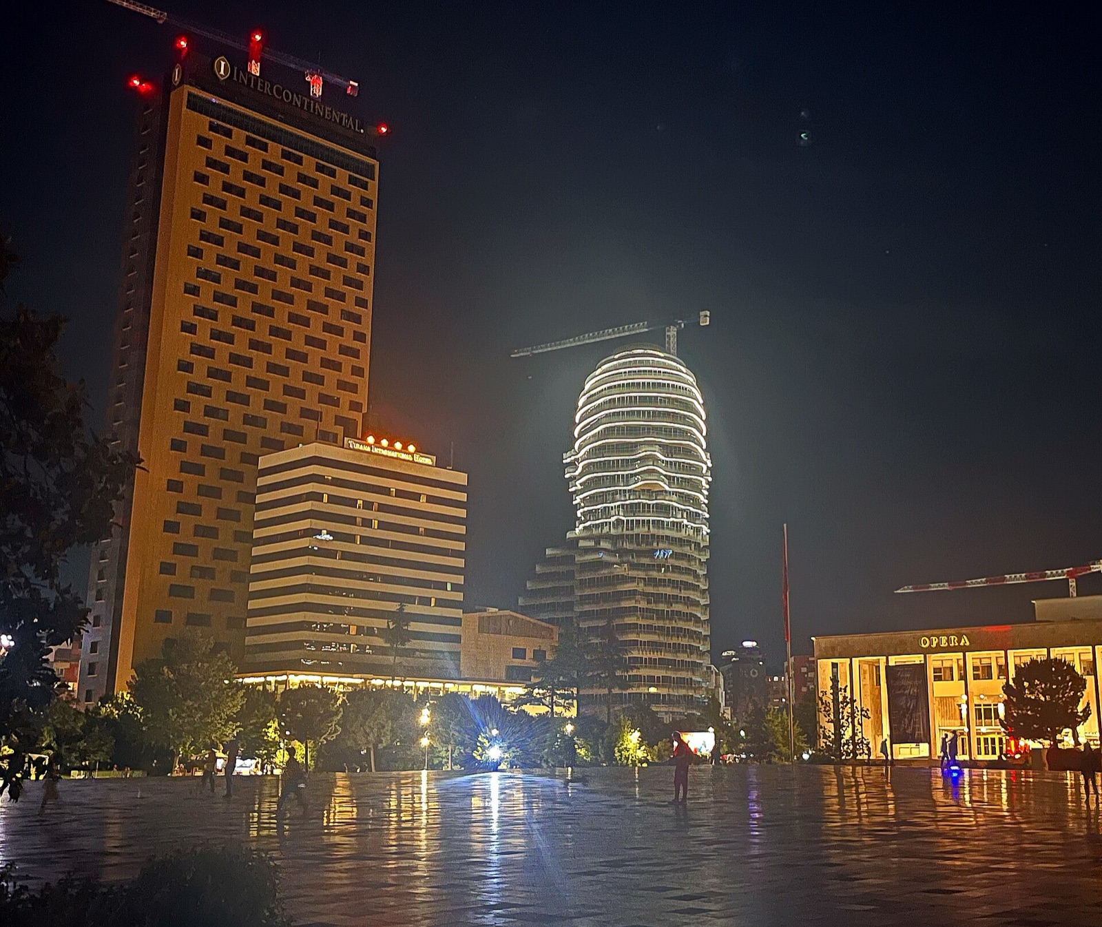 Tirana — photo 2